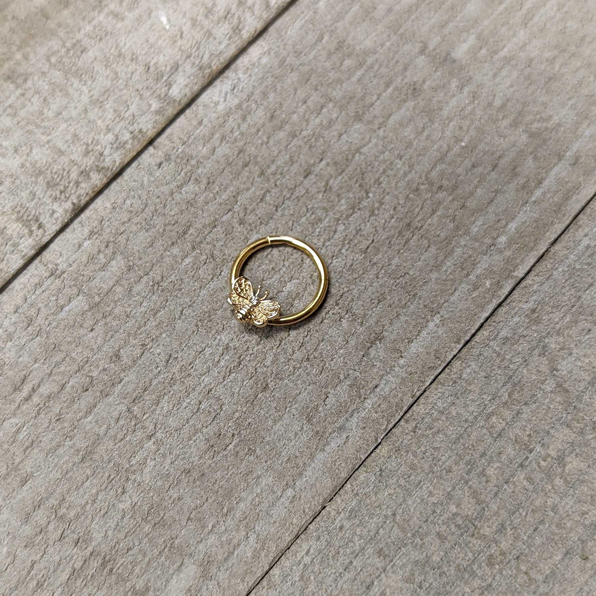 16G 3/8 Clear Gem Gold Tone Beauty Bee Hinged Circular Ring
