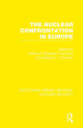 The Nuclear Confrontation in Europe - Paperback